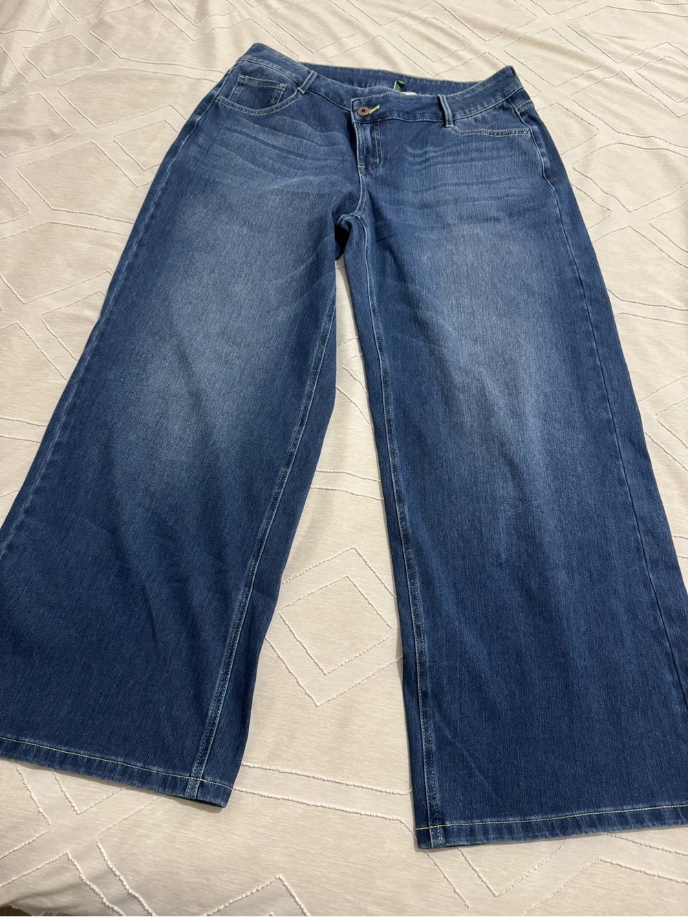 HALARA Indigo Wide-Leg Denim Jeans